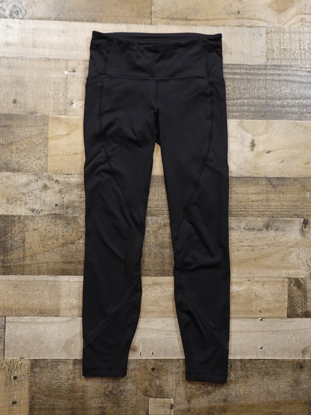 Lululemon On Pace Tight 7/8 Women’s Size 4 Black 25" Running Leggings